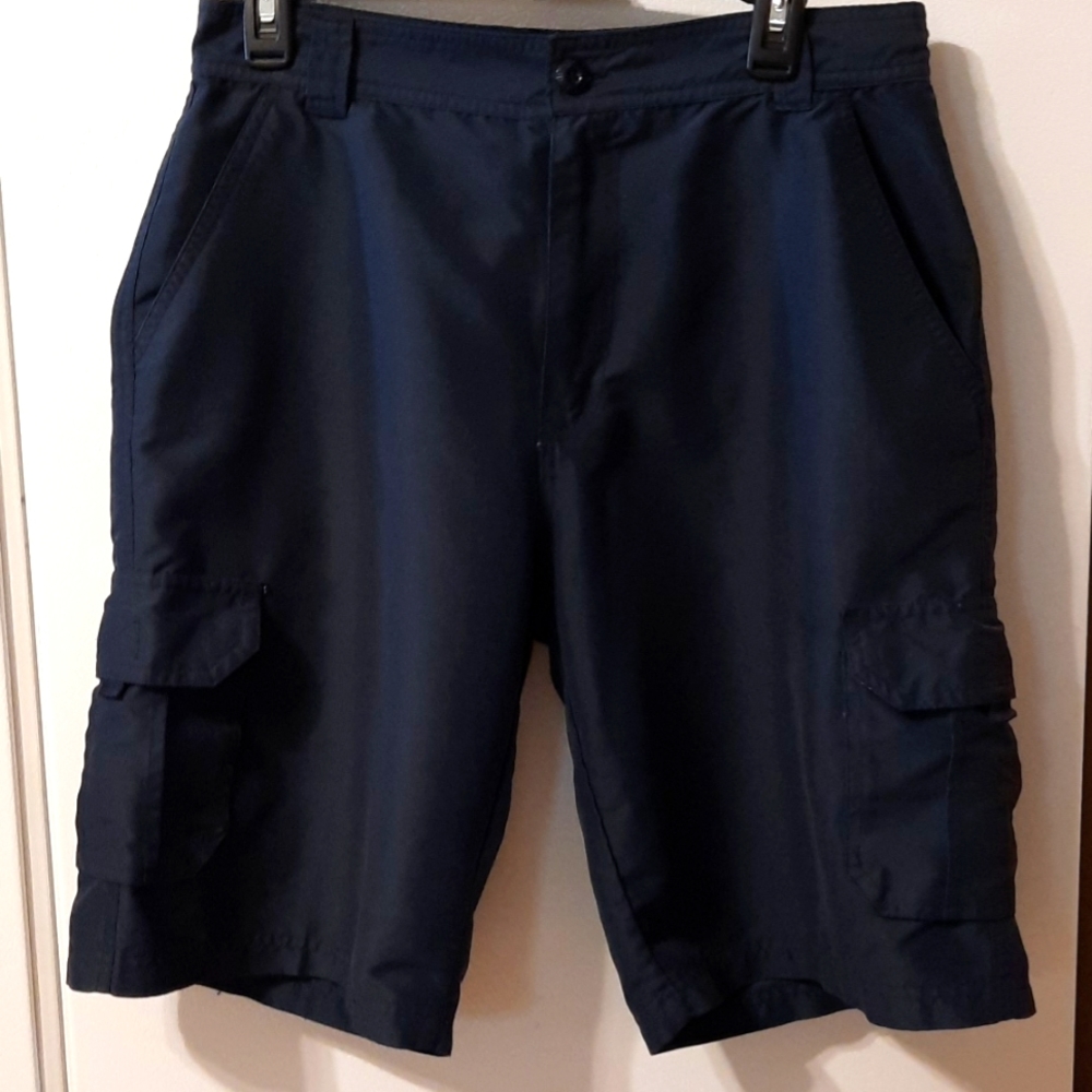 Mens Navy Yacht Master Shorts. Size ~31